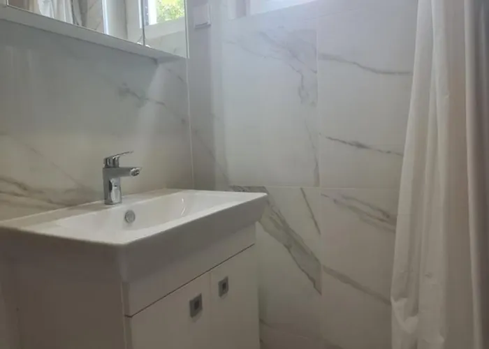 Ilidza Family 公寓 *